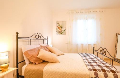 Massa e Cozzile Apartamento | The Cozy Apartment - Wi-Fi, Smart TV, Free Parking