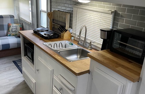 West Babylon Casa | The Cozy Camper