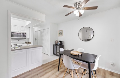 Daphne Condominio | The Cozy Condo