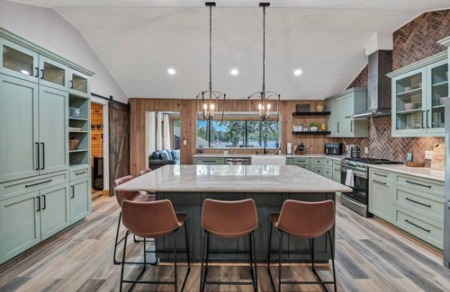Prosperity Casa | The Cozy Cove w/Hot Tub