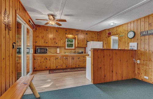 Crosslake Cabina | The Cozy Cub