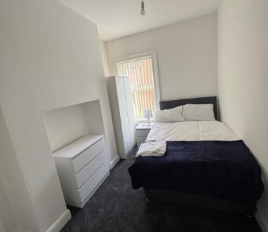 Wolverhampton Casa | The Cozy House