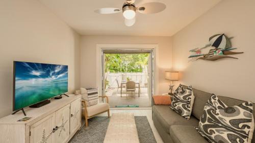 Truman Annex Casa | The Cozy Starfish by Last Key Realty