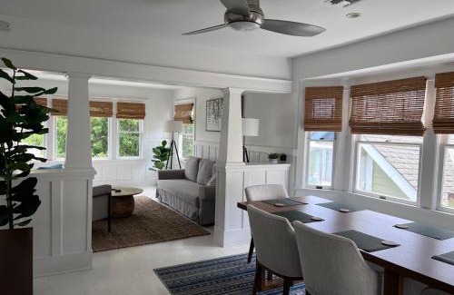 Venice Casa | The Craftsman House in Venice Beach