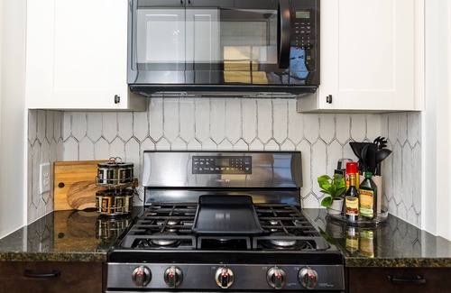 Kutzky Park Casa | The Craftsman