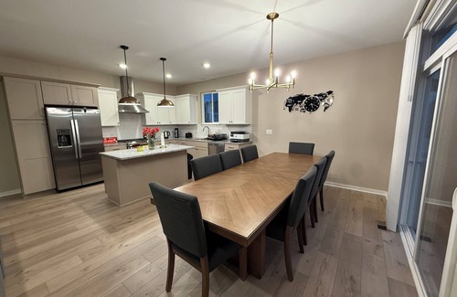 Kentwood Casa | The Crash Pad 3