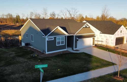 Kentwood Casa | The Crash Pad 3