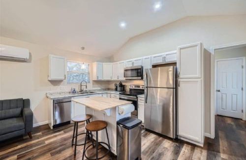 Cedar Creek Casa | The Creek House