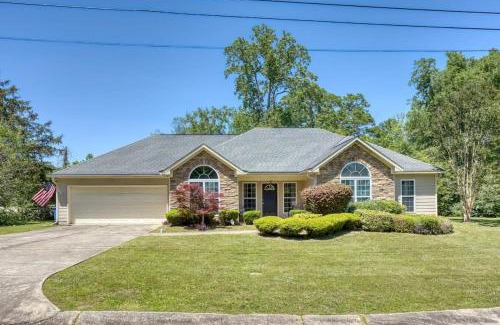 Columbus Casa | The Creekside Retreat Large Yard, Near Benning&CSU