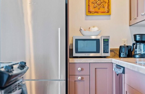 Kayenta Casa | The Crescent Moon - 2 bed 2 bath Suite W/ Red Rock Views