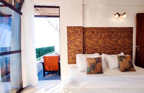 Ongata Rongai Apartamento | The Crooner Lounge