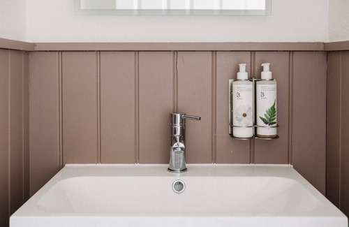 East Ilsley Hotel | Crown and Horns Inn