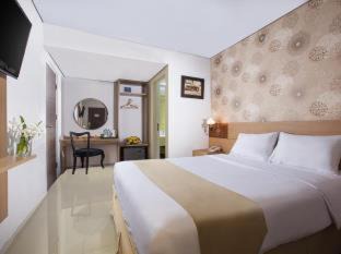Prawirotaman Hotel | The Cube Hotel Malioboro, Azana Hotels Collection