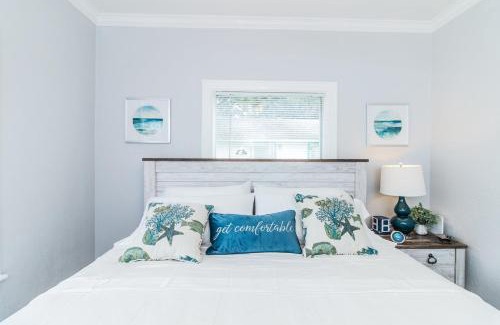 Lakeland Casa | The Cumberland Cottage Near Florida Southern College