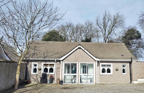 Cut Bush Apartamento | The Curragh Studio