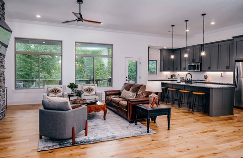 Bella Vista Casa | The Cyclopath Summary