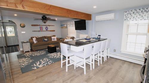 Cape May Casa | The Daisy Cottage- Whole House Rental