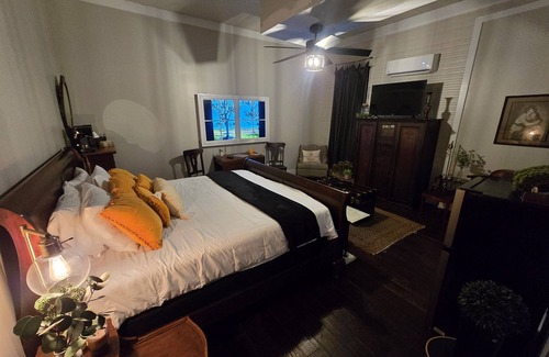 Marthasville Cama Y Desayuno | The Daniel Boone Room -Marthasville,MO
