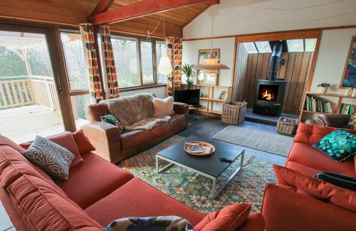 Hyssington Casa | THE DANISH HOUSE, pet friendly, with open fire in Church Stoke