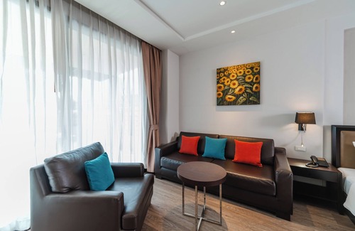 Nana Hotel | The Dawin Hotel