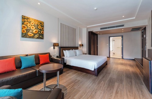 Nana Hotel | The Dawin Hotel