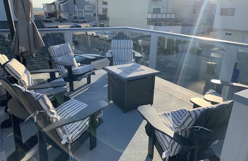 Silver Strand Casa | The Deck House on the Silver Strand