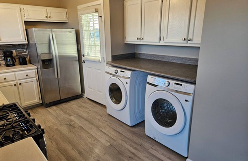 Blytheville Casa | The Delta House - CHARMING 3 BED. HOUSE W/DECK & GRILL, VERY CLEAN!
