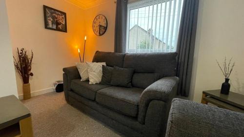 Wick Apartamento | The Den - by Caithness Luxury Apartments NC500 - 2 Bedroom holiday home - Sleeps Work teams upto 2 & holiday makers upto 4