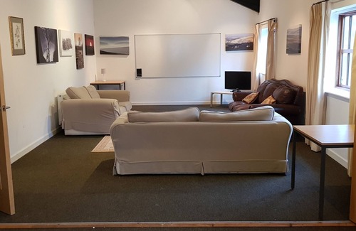 Bishop Auckland Cabina | The Den, Coves House