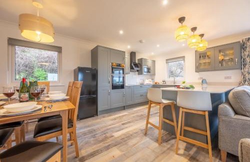 Irstead Casa | The Den