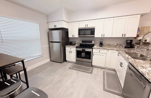 Chatham Park Casa | The Den! Private Pool and Pond Views, 5 Miles to Disney