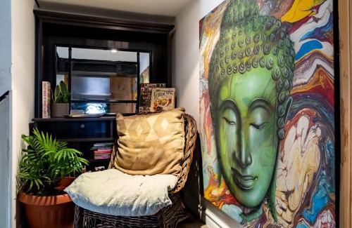 Old Toronto Casa | The Den Toronto