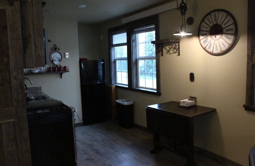Deadwood Apartamento | The Depot at Mad Mountain Lodging, hermosa Black Hills cerca de Deadwood / Lead