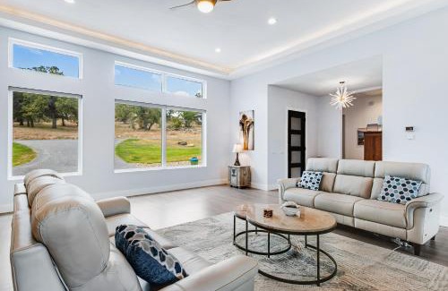 Horseshoe Bay West Casa | The Desert Rose