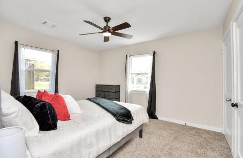 Foster Place Casa | The Dewberry
