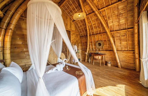 Bukit Hotel | The Dewi Eco Bamboo Villa