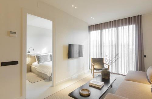 La Sagrada Familia Apartamento | The Diagonal Sagrada by Sweett