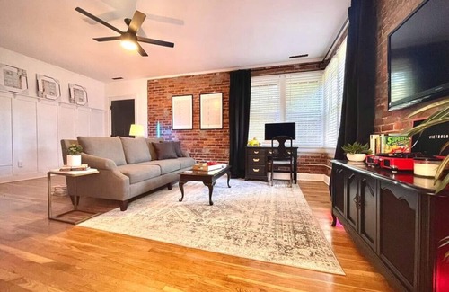 Paducah Condominio | The Dim Light Lower Town: Luxury Boutique Condos!
