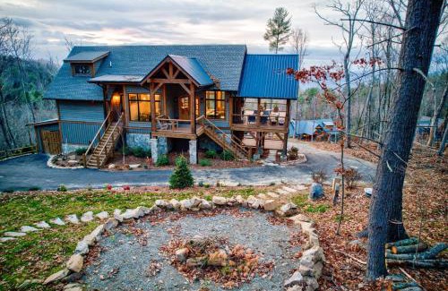 Elk Park Casa | The Dire Wolf at Eagles Nest