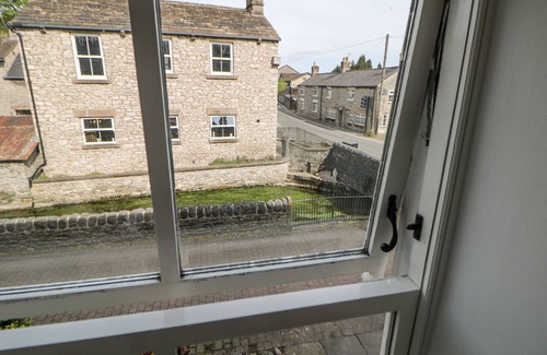 Hope Valley Casa | El dispensario, Bradwell