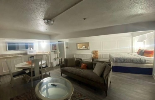 Central Oklahoma City Hotel | The District Hotel Club and Resorts
