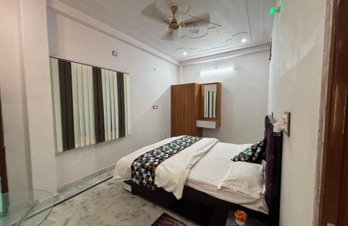 Varanasi Apartamento | The Divyakashi stay