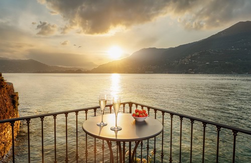 Blevio Casa | El muelle de Villa Sardagna