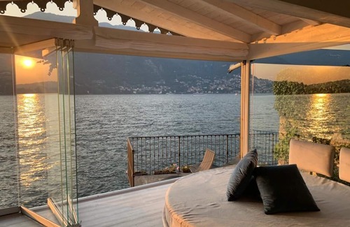 Blevio Casa | El muelle de Villa Sardagna