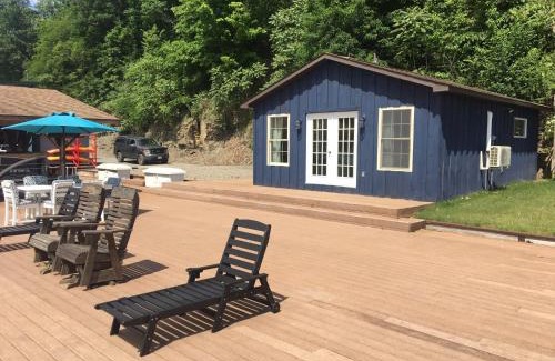Hammondsport Casa | The Dockaholic