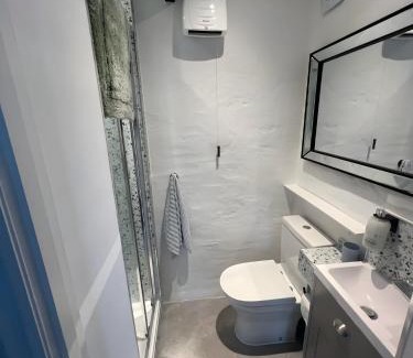 Mere Casa | The Dog House, Mere