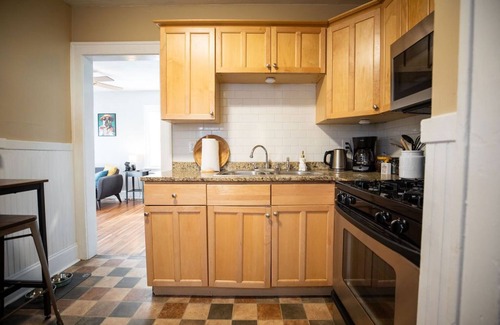 Regina Casa | The Dog House - Ultimate Dog Friendly Stay!