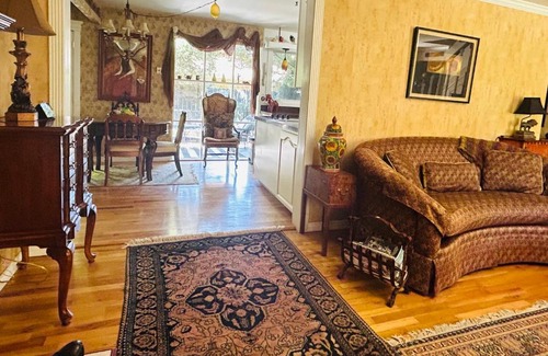 North End Casa | The Doll House an eclectic style of art and old fashioned doll and antique collections in a doll house designed home in Boise's desirable North End across from a nice park with tennis and basement and walking trails near shopping, hiking, biking, skiing