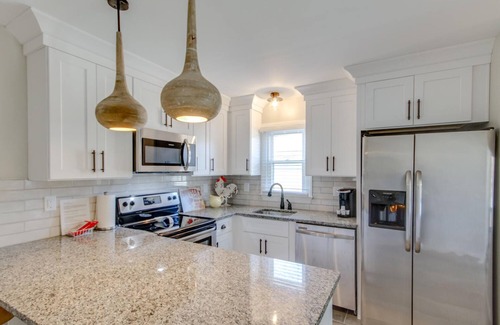 Hillsboro West End Casa | The Dolly★Explore Hillsboro Village on foot★Free Parking, 9 mins to downtown!