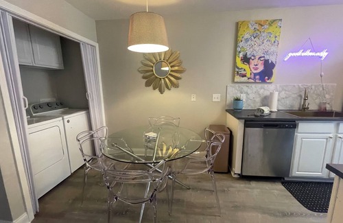 Sherman Casa | The Domino in Sherman 2 bedroom Townhouse